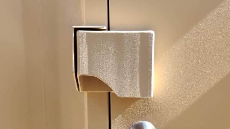 Man door lockbox