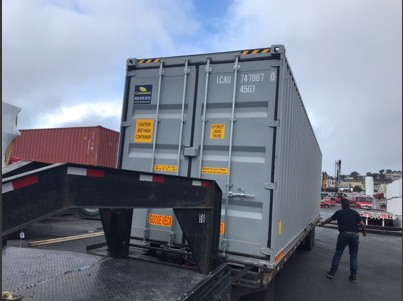 Long distance moving with a storage container