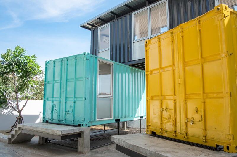 What to consider when choosing a steel shipping container vendor