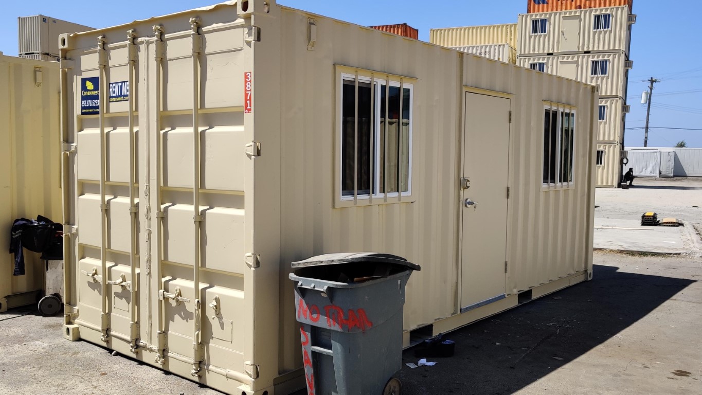 Buy 20ft Office Containers Online New 20' x 8' 9' - High Cube 20ft